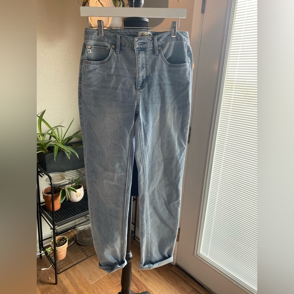 Seven7 Women's Straight Leg Jeans - Light Blue - Picture 1 of 11